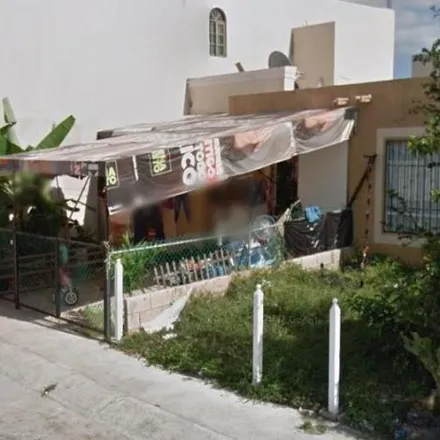 Buy this 2 bed house on Calle Margaritas in Mision Los Flores, 77723 Playa del Carmen