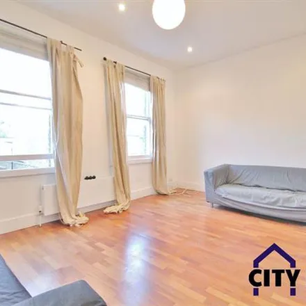 Rent this 4 bed apartment on Williamson Street in London, N7 0SQ