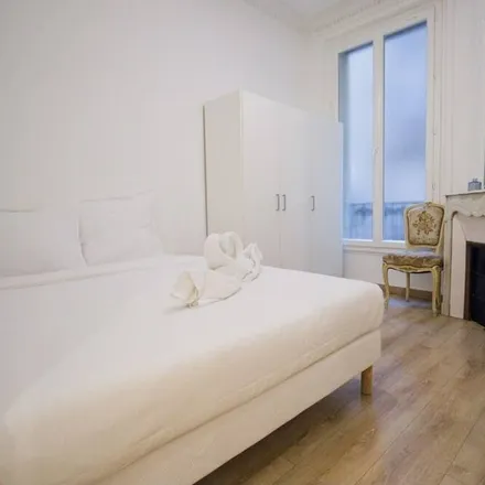 Rent this 3 bed apartment on Rue des Artistes in 75014 Paris, France