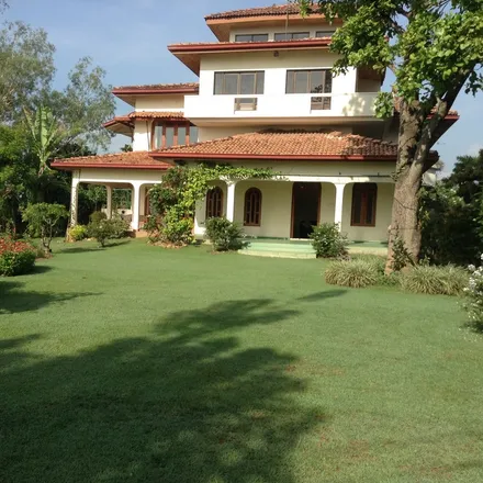 Rent this 4 bed house on Kandy in Deiyannewela, LK