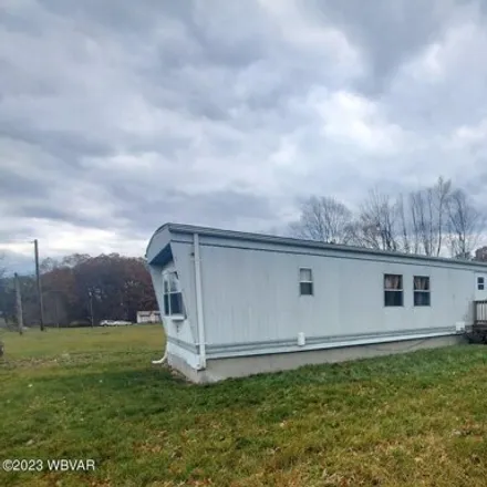 Buy this studio apartment on 861 3rd Street in Avis, Clinton County