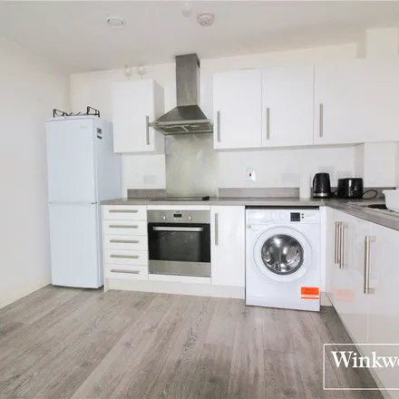 Rent this 2 bed apartment on Durham Road in Manor Way, Borehamwood