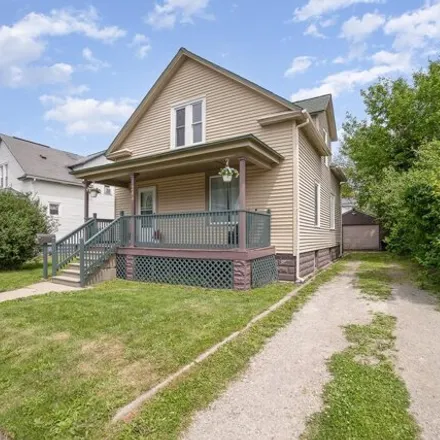 Buy this 3 bed house on 264 North Jackson Street in Bay City, MI 48708