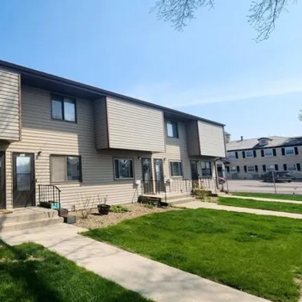 Buy this 2 bed condo on 352 Willow Lane in Bismarck, ND 58504