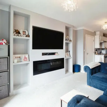 Buy this 2 bed apartment on Roche Close in Sutton, SS4 1PX