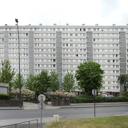 Rent this 4 bed apartment on 64 Avenue de la Marne in 93800 Épinay-sur-Seine, France