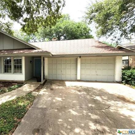 Buy this 3 bed house on 207 Shiloh Drive in Victoria, TX 77904
