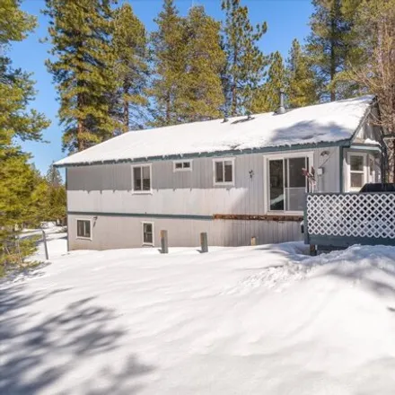 Image 4 - 12720 Pine Forest Road, Truckee, CA 96161, USA - House for sale