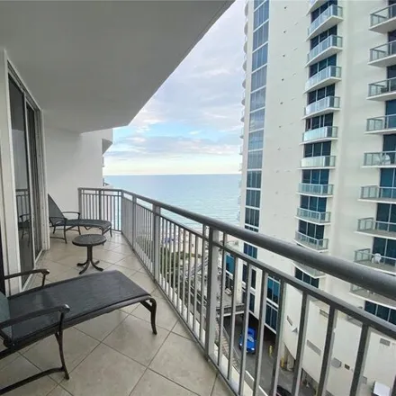 Image 2 - 17375 Collins Ave Unit 1105, Florida, 33160 - Condo for rent