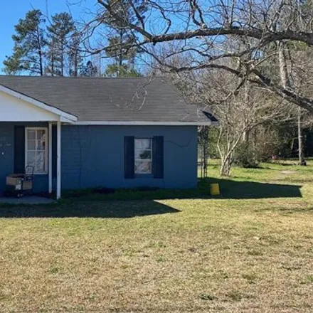 Buy this 2 bed house on Christian Way in Unadilla, Dooly County