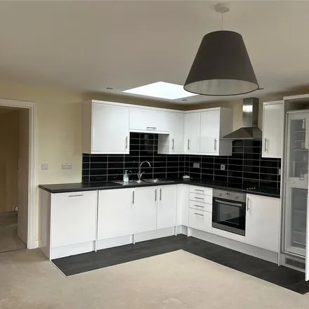 Rent this 3 bed apartment on Mill Gate in Newark on Trent, NG24 4TU