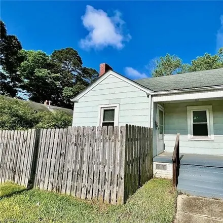 Buy this 2 bed house on 1852 Randolph Avenue in Clinton Hills, Greensboro
