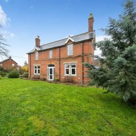 Buy this 5 bed house on Arrowbrook in Bath Road, Devizes