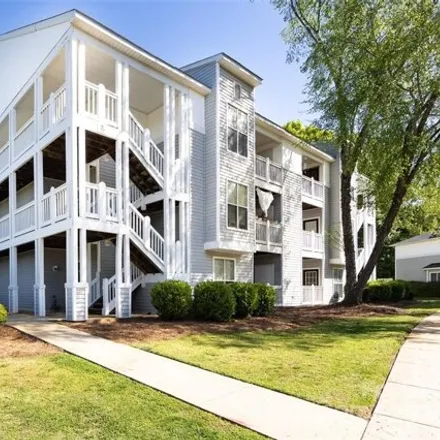 Buy this 2 bed condo on 429 Hamiltons Bay Court in Lake Wylie, York County