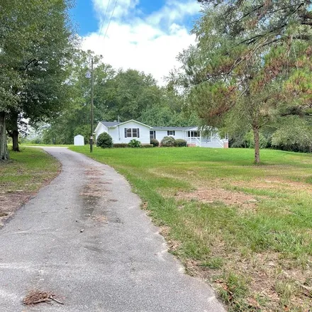 Buy this 3 bed house on 1043 Ivey Road in Coffee County, GA 31533