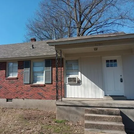 Rent this 3 bed house on 3225 Ashland Street in Memphis, TN 38127