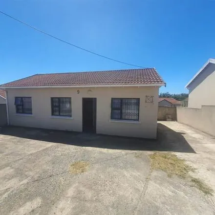 Image 1 - Snow Road, Fathridge, East London, 5252, South Africa - Apartment for rent