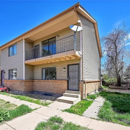 Buy this 2 bed townhouse on 1913 North Altura Boulevard in Aurora, CO 80045