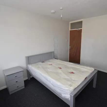 Image 5 - North Close, Cubbington, CV32 7NN, United Kingdom - Apartment for rent