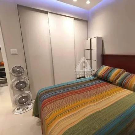 Buy this 1 bed apartment on Edifício Botafogo in Rua Bento Lisboa, Catete