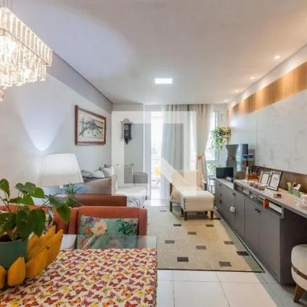 Rent this 2 bed apartment on Rua Manoel Loureiro in Barreiros, São José - SC