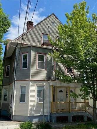 Image 2 - 4 Poplar Street, Providence, RI 02906, USA - House for rent