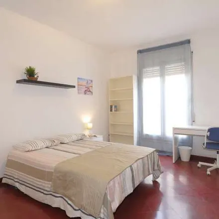 Rent this 6 bed apartment on Carrer d'Oliana in 19, 08006 Barcelona