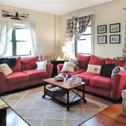 Rent this 2 bed apartment on 7 Naples # 3