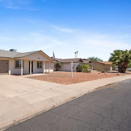Image 2 - 11830 S Eagleman Dr, Phoenix, Arizona, 85044 - House for sale