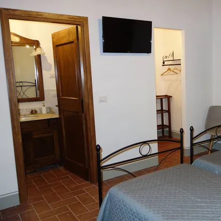 Rent this 4 bed house on Sansepolcro in Arezzo, Italy