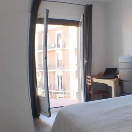 Rent this 3 bed room on Carrer de Lepant in 214, 08001 Barcelona