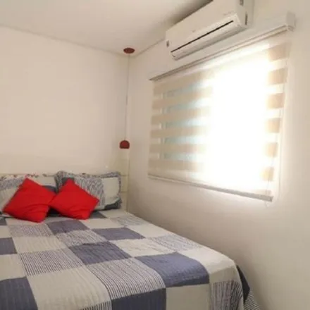 Buy this 2 bed apartment on Rua Estônia in Parque Oratório, Santo André - SP
