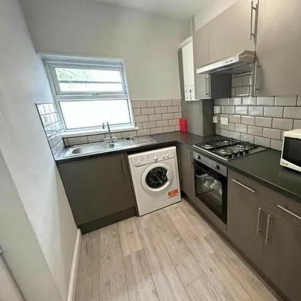 Image 1 - Shoreham Street/Cherry Street, Shoreham Street, Cultural Industries, Sheffield, S2 4FB, United Kingdom - Townhouse for rent