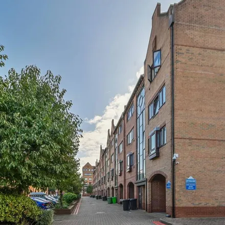 Rent this 1 bed apartment on 1 Rotterdam Drive in London, E14 3JA