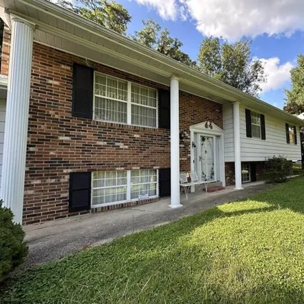 Buy this 3 bed house on 29 Nabors Rd in Morgantown, West Virginia
