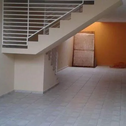 Buy this 3 bed apartment on Rua Osvaldo Aranha in Vila América, Santo André - SP