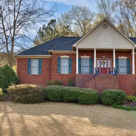 Buy this 4 bed house on 153 Tessie Drive in Huntsville, AL 35763