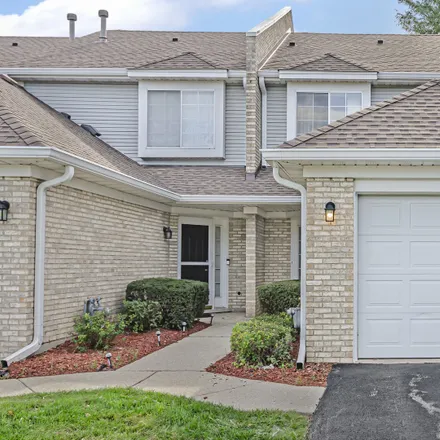 Buy this 2 bed townhouse on 324 Lakeview Circle in Barbers Corners, Bolingbrook