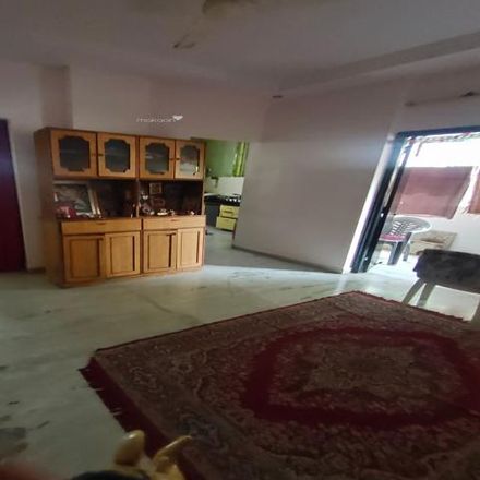 Rent this 3 bed apartment on Central India Cancer Research Institute in West High Court Road, Dharampeth