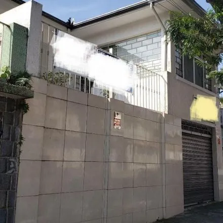 Buy this 3 bed house on Avenida Luiz Dumont Villares in Parada Inglesa, São Paulo - SP
