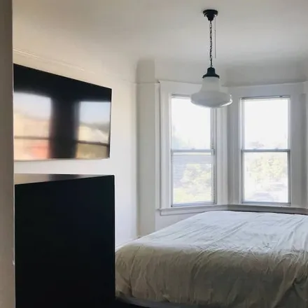 Rent this 2 bed house on San Francisco