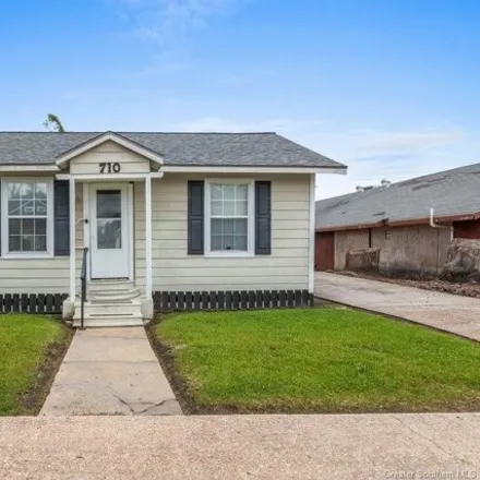 Rent this 2 bed house on 764 East Center Street in DeQuincy, LA 70633