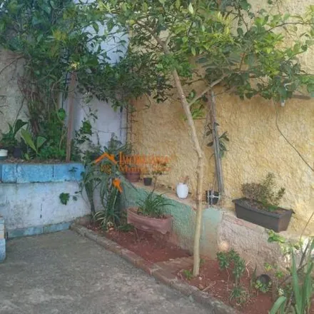 Buy this 3 bed house on Rua Excelsior in Itapegica, Guarulhos - SP