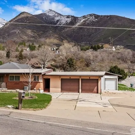 Buy this 3 bed house on 2674 East 6425 South in Uintah, Weber County