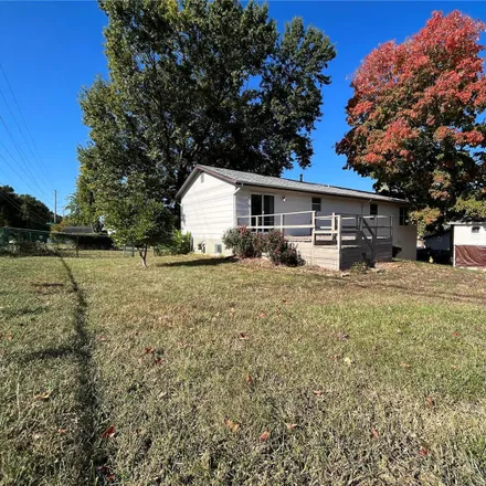 Image 2 - 600 Watkins Glen Drive, Saint Charles County, MO 63304, USA - House for sale
