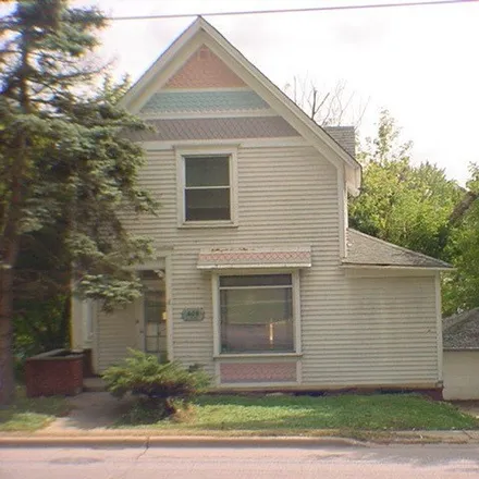 Rent this 1 bed house on 401 North Main Street in Algonquin, IL 60102