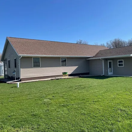 Buy this 3 bed house on 17701 West 18th Road in Marshall County, IN 46501