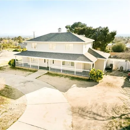Buy this 5 bed house on 14590 Keota Road in Apple Valley, CA 92307