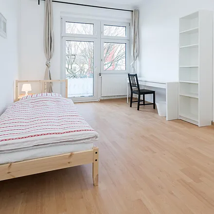 Rent this 7 bed room on Togostraße 75 in 13351 Berlin, Germany