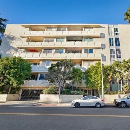 Rent this 1 bed condo on 7309 Franklin Avenue in Los Angeles, CA 90046